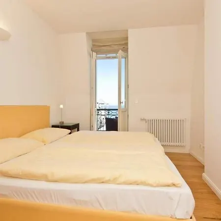 Artemis, 10 Patras דירה *