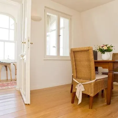 아파트 Artemis, 10 Patras *